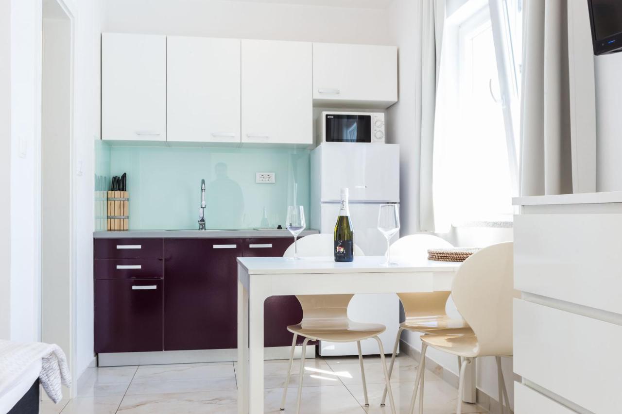 Apartments 2A Петркане Екстериор снимка