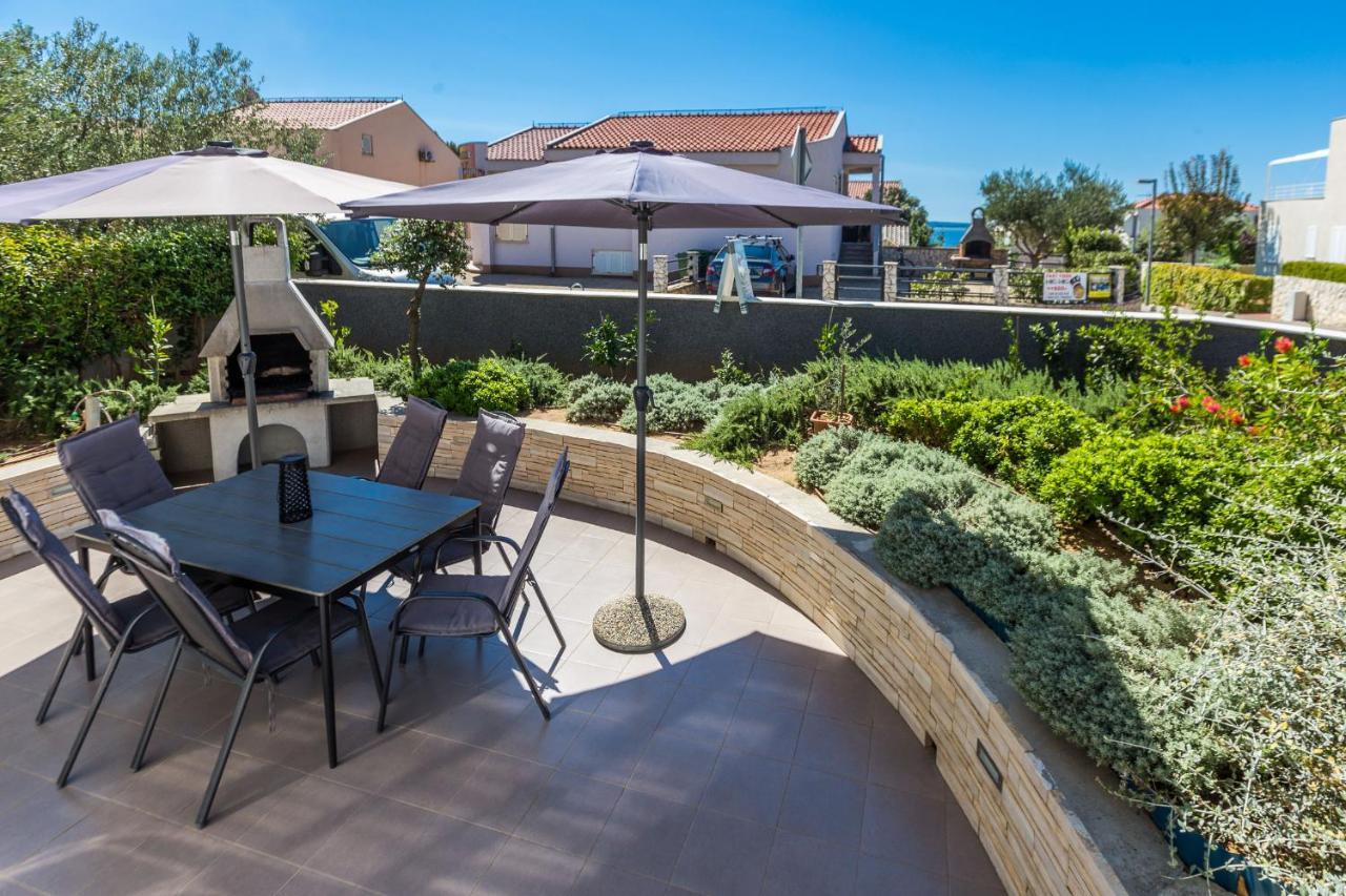 Apartments 2A Петркане Екстериор снимка